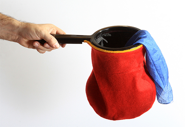 Change Bag Standard REPEAT WITH ZIPPER (Red) by Bazar de Magia - Tricks - Got Magic?