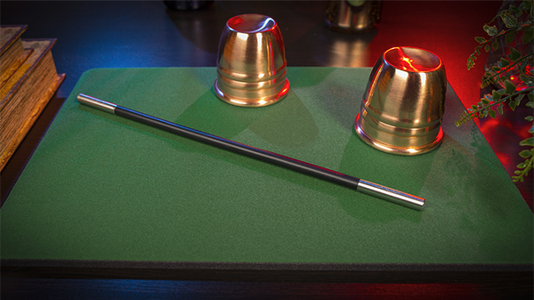 Deluxe Close-Up Pad 11X16 (Green) by Murphy's Magic Supplies - Trick - Got Magic?