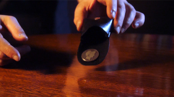Marchand de Trucs Presents The Fooler (Black) by Eric Roumestan - Trick - Got Magic?