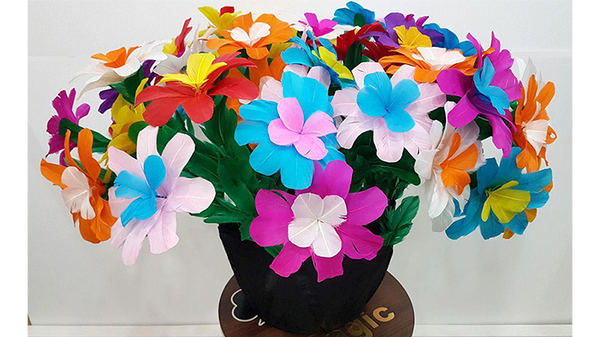 Flower Bouquet From Silk by Tora Magic - Trick - Got Magic?